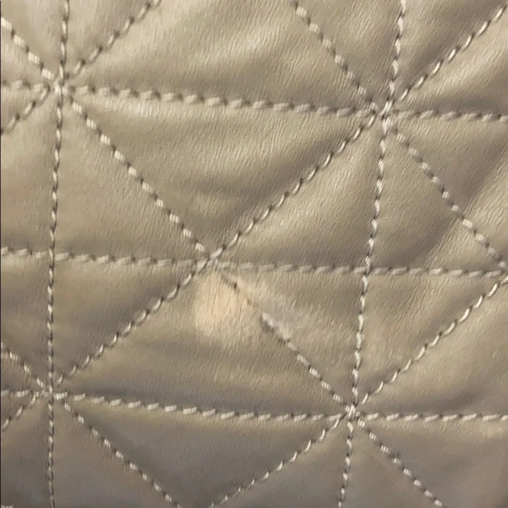 ❤️STORKSAK ELIZABETH QUILTED DIAPER BAG‎